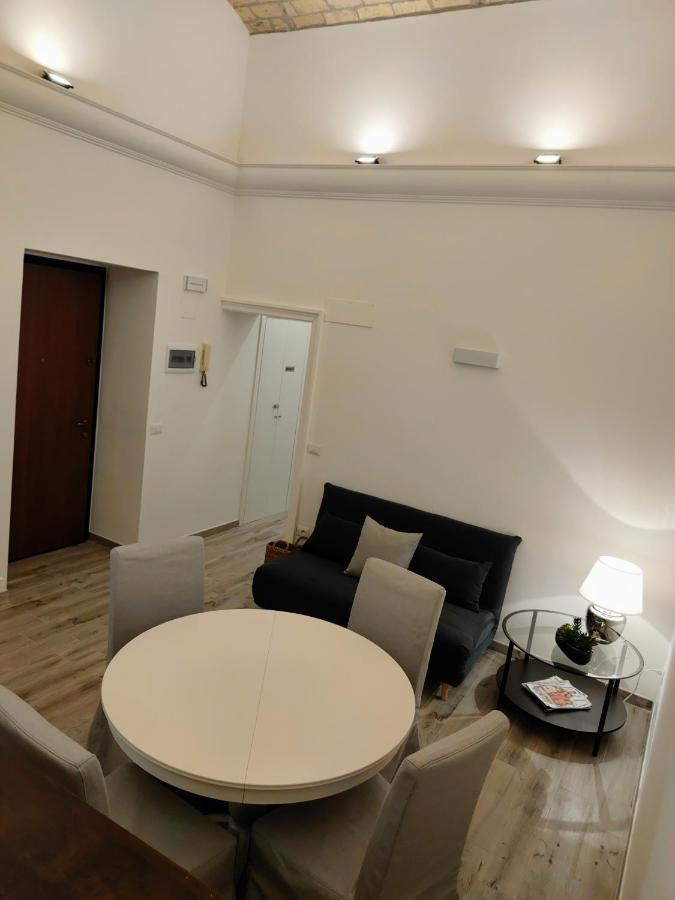Christy Suite Elegante Appartamento Nel Centro Storico Di Анцио Екстериор снимка